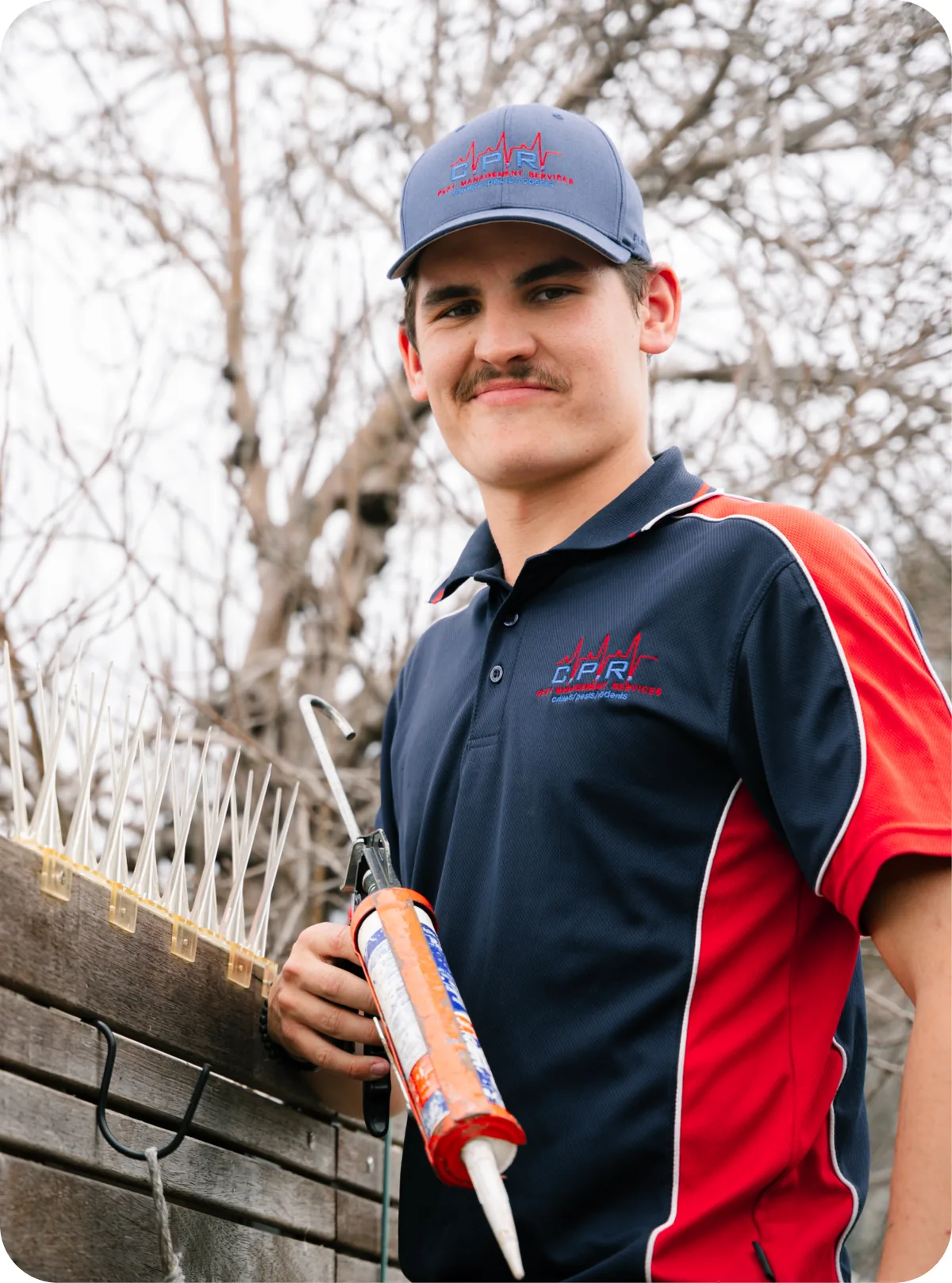 Huntlee pest control technician